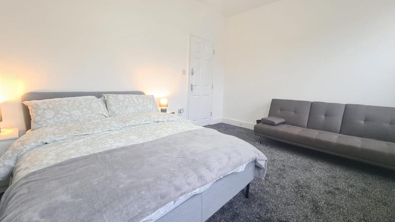 Spacious Private Room In Manor Park London Eksteriør billede